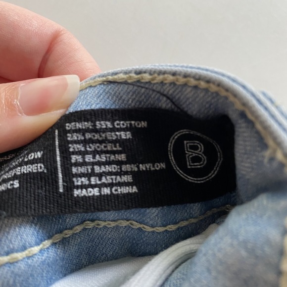 Blanqi Maternity Jeans Womens 6 Light Wash Distressed Belly Panel Skinny Denim - Picture 9 of 13